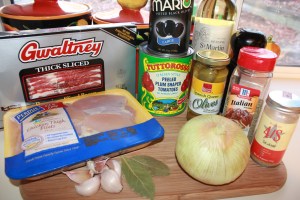 pull apart chicken thighs with tomatoes and olives ingredients