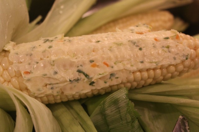 Spread habanero butter on corn