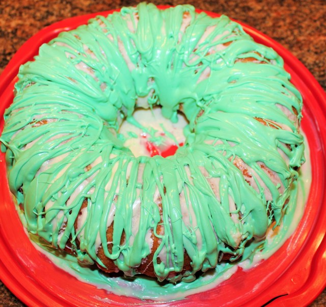 Add the green frosting