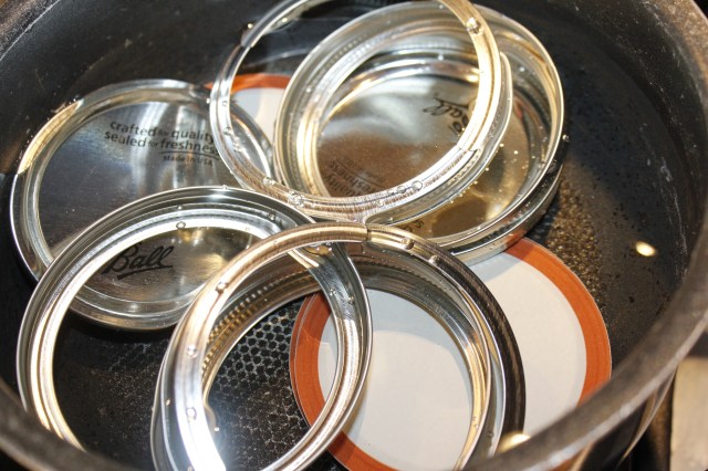 Sterilize lids and bands