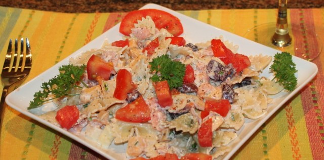 Kel's smoked salmon pasta salad close up