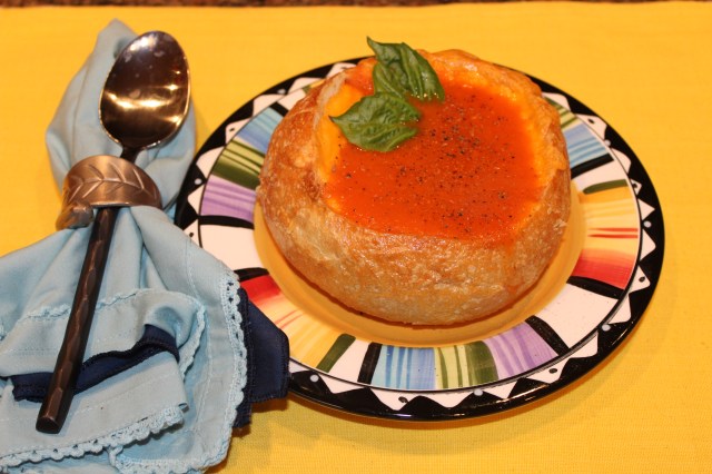 Let's eat Kel's fresh tomato soup