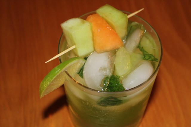 kels-refreshing-mojito