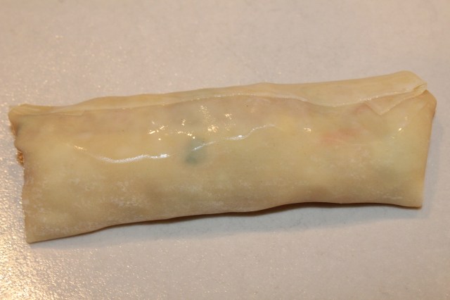 seal-egg-roll-wrapper-edges-with-water