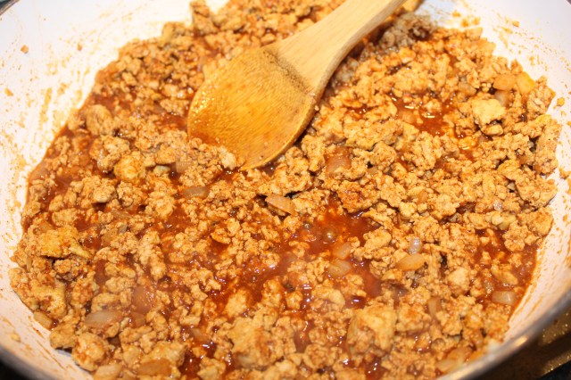 Ground turkey mixture ready for Kel's turkey taco boats