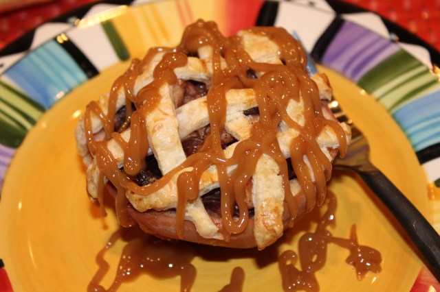 Kel's Cafe apple and cranberry pie in an apple