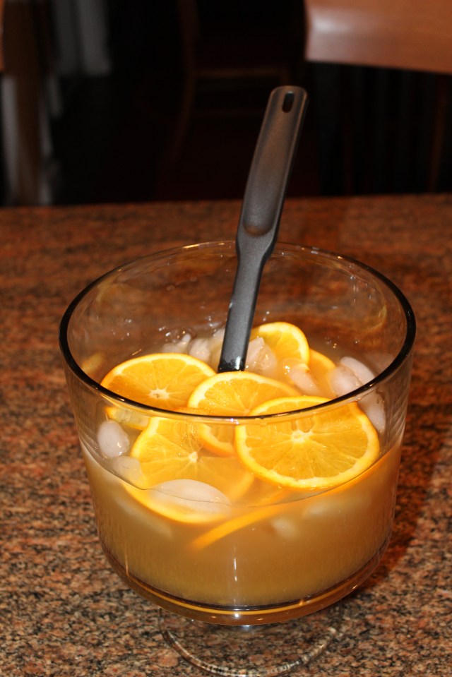 Kel's Cafe honey bourbon apple cider punch